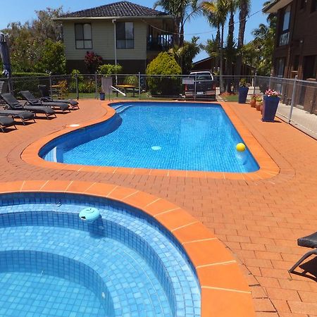 Paradise Holiday Apartments Lake Bunga Екстер'єр фото