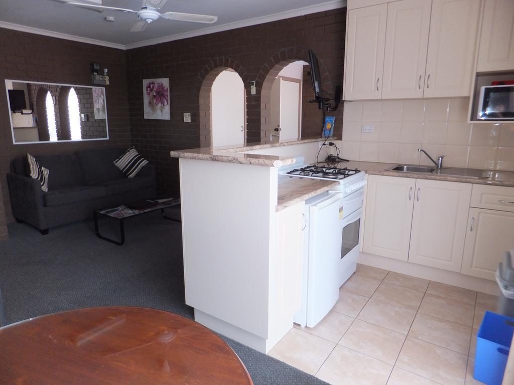 Paradise Holiday Apartments Lake Bunga Екстер'єр фото