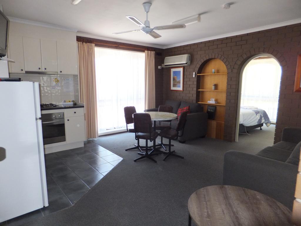 Paradise Holiday Apartments Lake Bunga Екстер'єр фото
