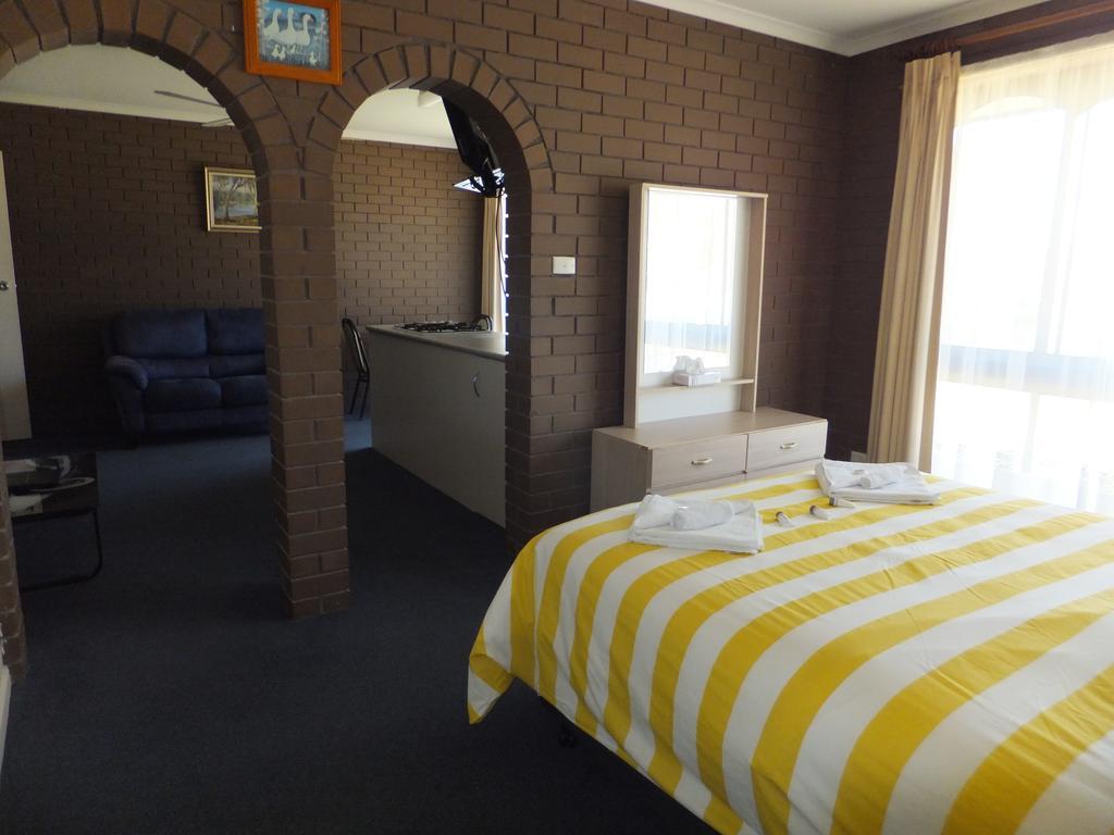 Paradise Holiday Apartments Lake Bunga Екстер'єр фото